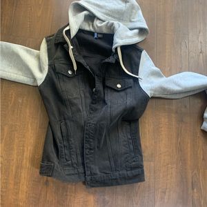 h&m hooded denim jacket black